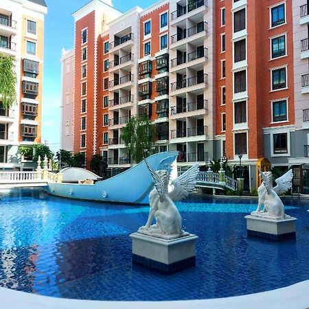 Espana Resort Pattaya Jomtien Extérieur photo
